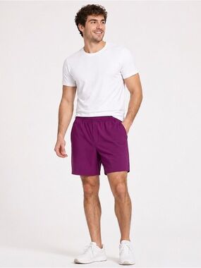 VRST Men’s 7” All-In Unlined  Athletic Shorts in Black Cherry, Size Medium